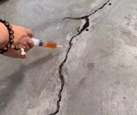 德保混凝土裂缝修补技术详解​